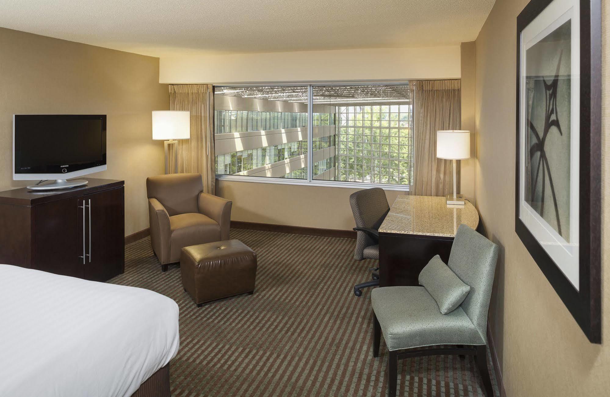 ไฮแอท รีเจนซี - กรีนวิลล์ Hotel ภายนอก รูปภาพ